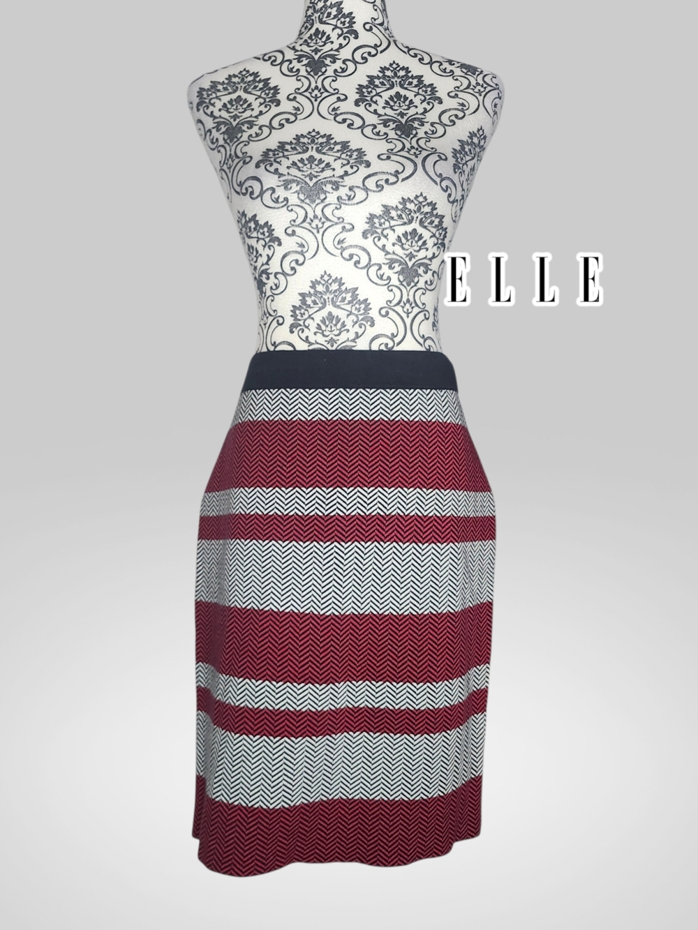 ELLE Chevron Stripped Sweater Skirt - Large